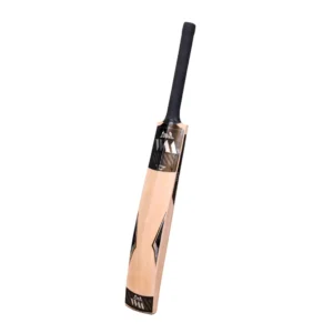 Willow Master Player Edition English Willow Cricket Bat